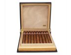 Romeo y Julieta Fabulosos No. 2 - Colección Habanos Edición 2016 Book For Discount